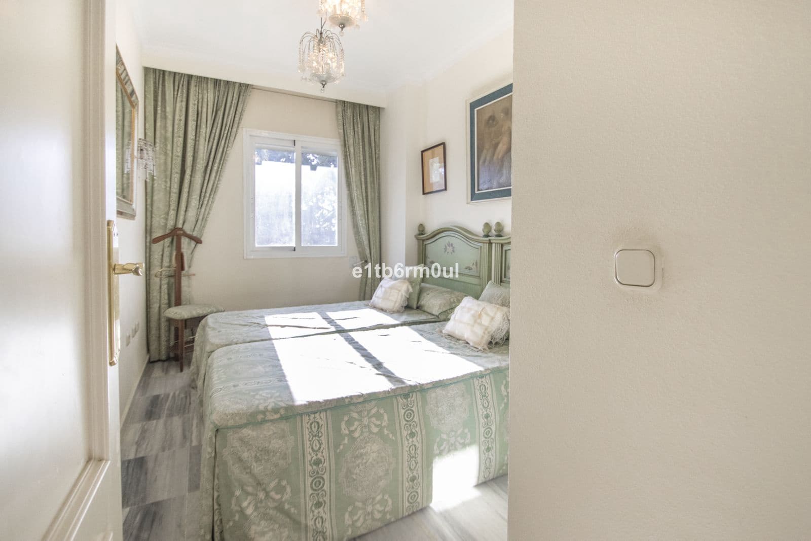 2 sovrum Lägenhet till salu i Golden Mile - 595 000 € (Ref: 9843517)