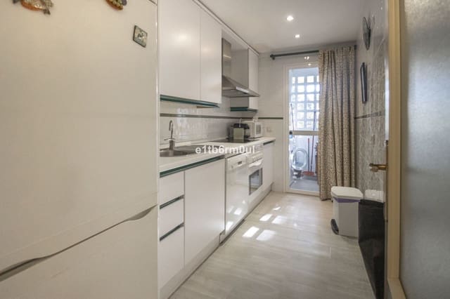 2 sovrum Lägenhet till salu i Golden Mile, Marbella - 595 000 € (Ref: 9843517)