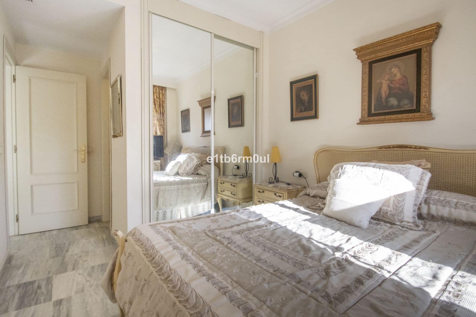 2 sovrum Lägenhet till salu i Golden Mile - 595 000 € (Ref: 9843517)