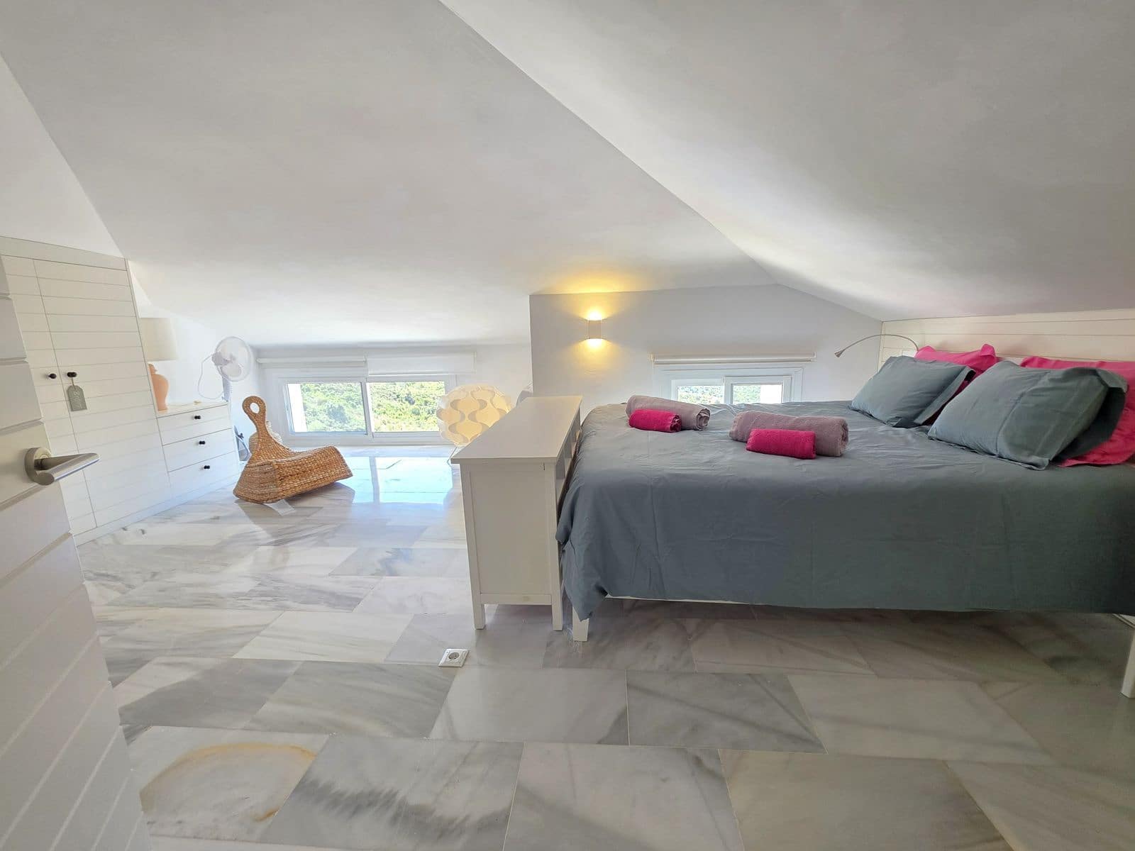 2 bedroom Apartment for sale in La Mairena - € 449,000 (Ref: 9843518)
