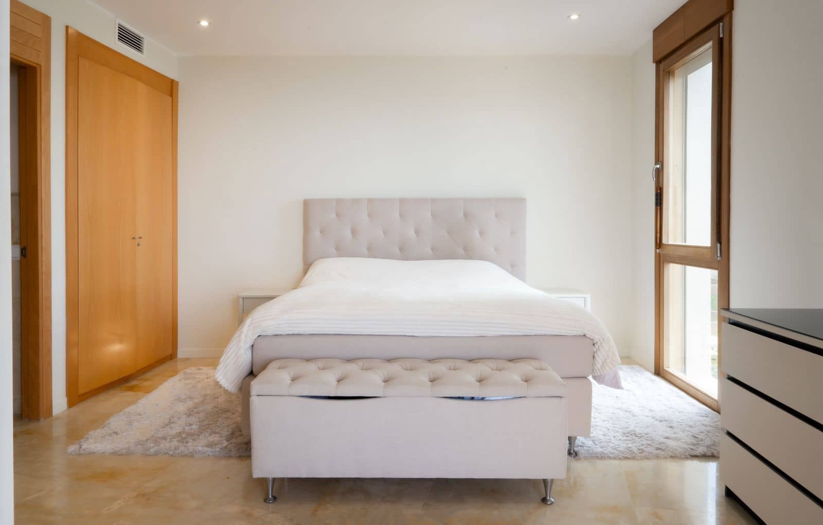 3 bedroom Apartment for sale in Los Monteros - € 550,000 (Ref: 9843520)