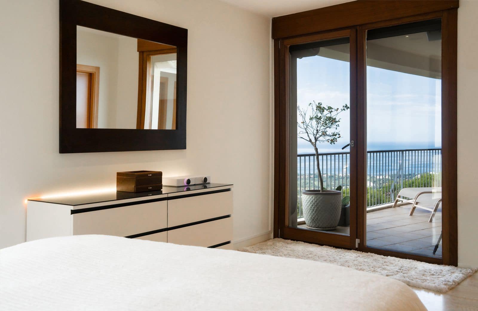 3 bedroom Apartment for sale in Los Monteros - € 550,000 (Ref: 9843520)
