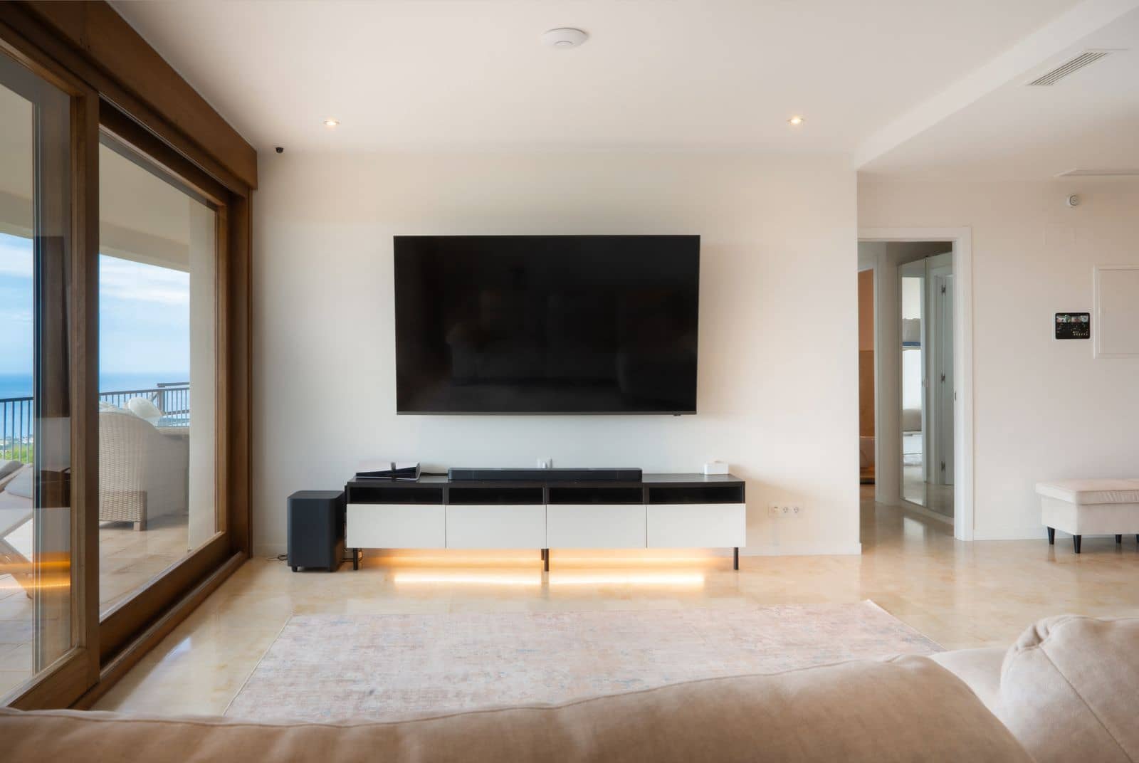 3 bedroom Apartment for sale in Los Monteros - € 550,000 (Ref: 9843520)