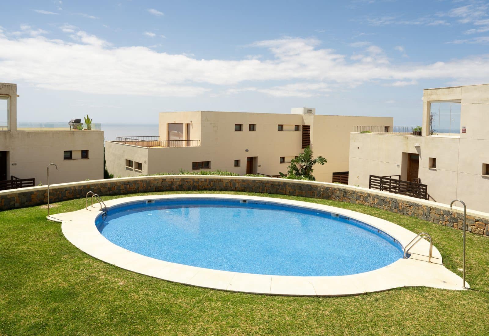 3 bedroom Apartment for sale in Los Monteros - € 550,000 (Ref: 9843520)