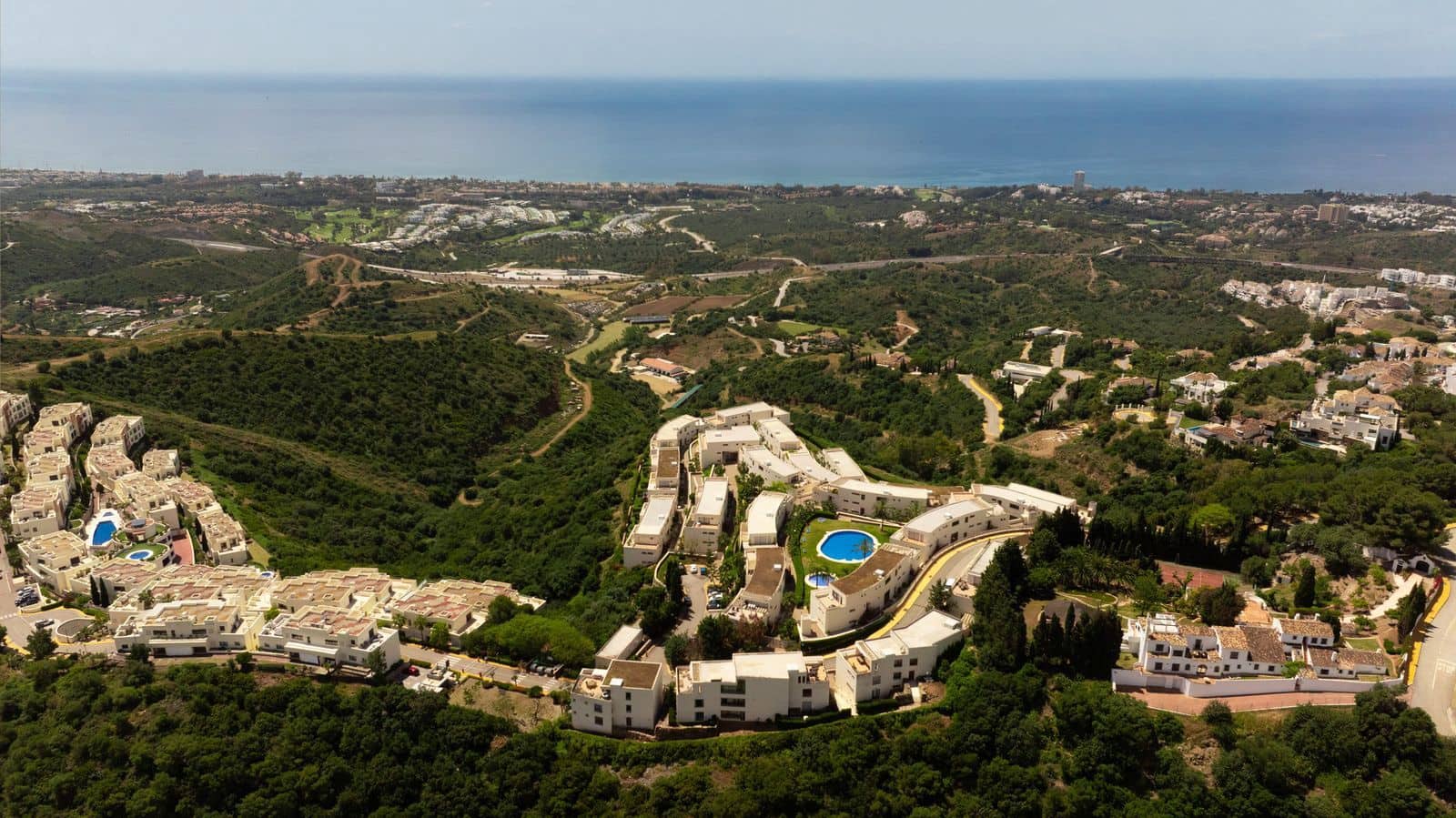 3 bedroom Apartment for sale in Los Monteros - € 550,000 (Ref: 9843520)