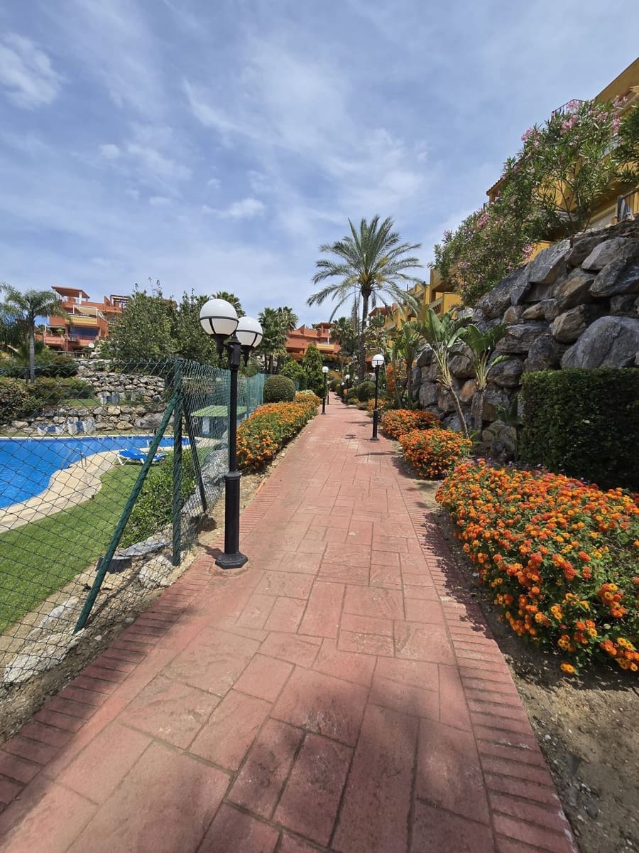2 bedroom Penthouse for sale in La Reserva - € 410,000 (Ref: 9843522)