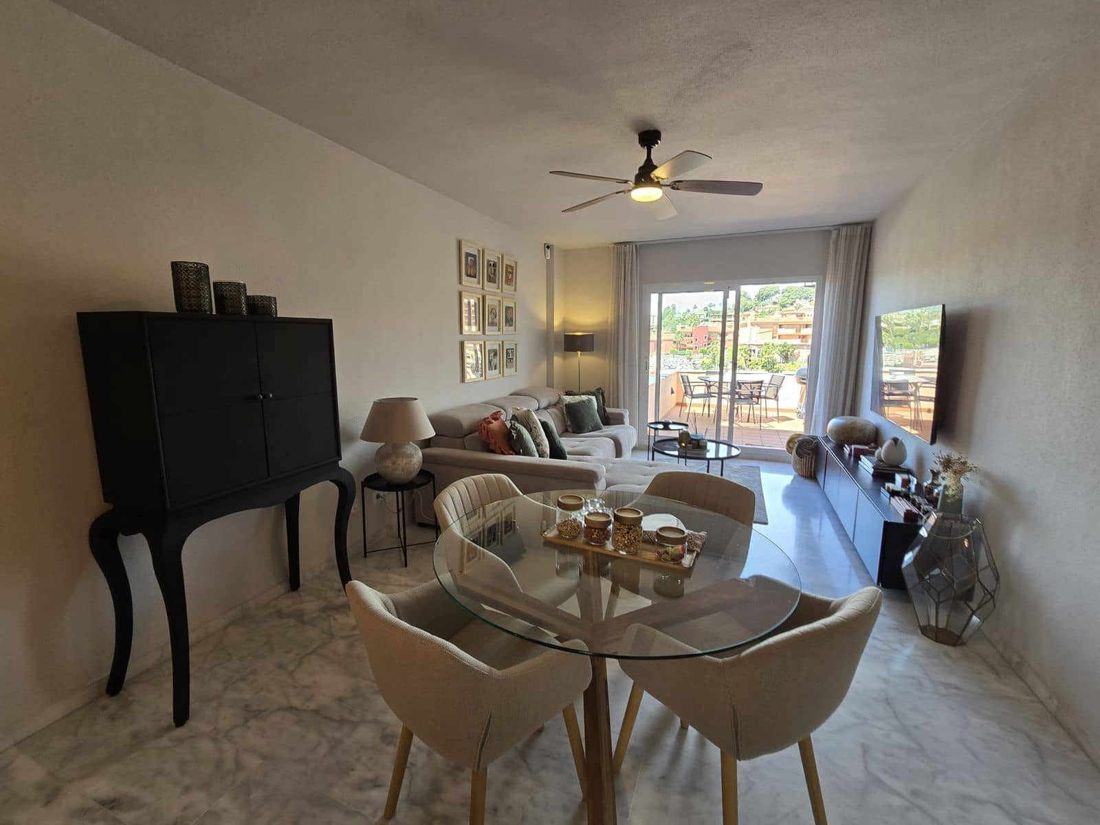 2 bedroom Penthouse for sale in La Reserva - € 410,000 (Ref: 9843522)