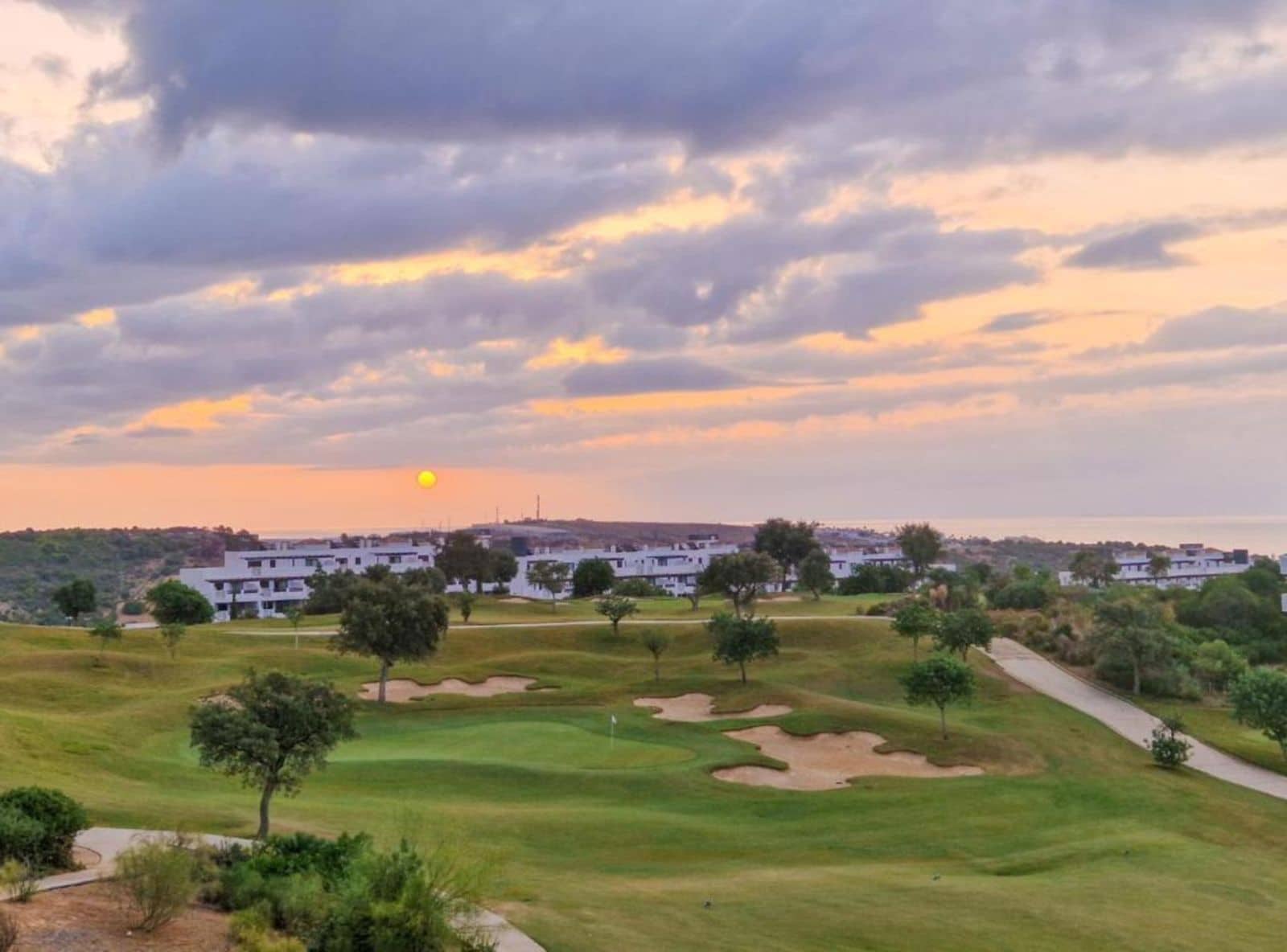 2 soverom Penthouse til salgs i Estepona - € 289 900 (Ref: 9843523)