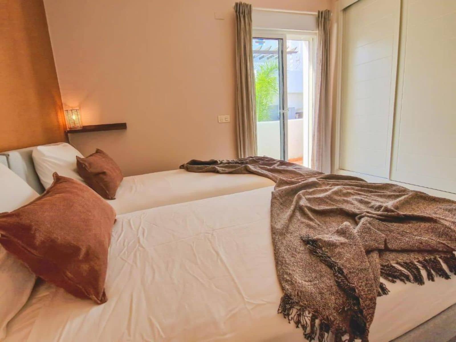 2 soverom Penthouse til salgs i Estepona - € 289 900 (Ref: 9843523)