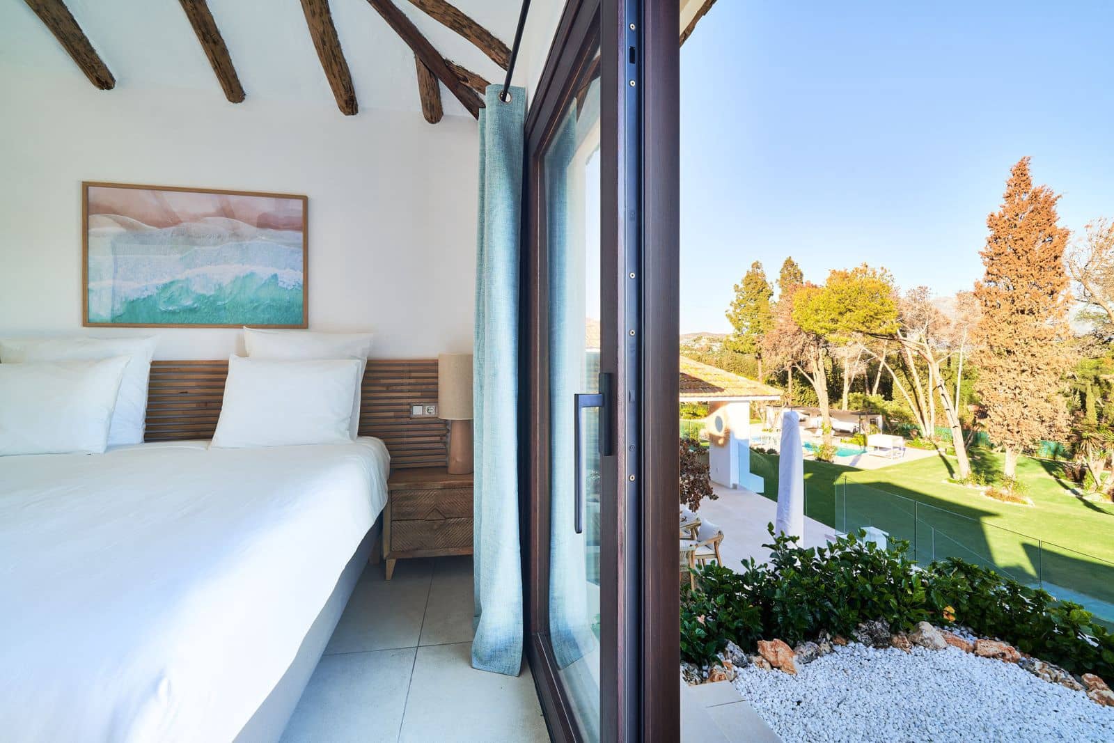 6 bedroom Villa for sale in San Pedro de Alcantara - € 3,995,000 (Ref: 9843536)