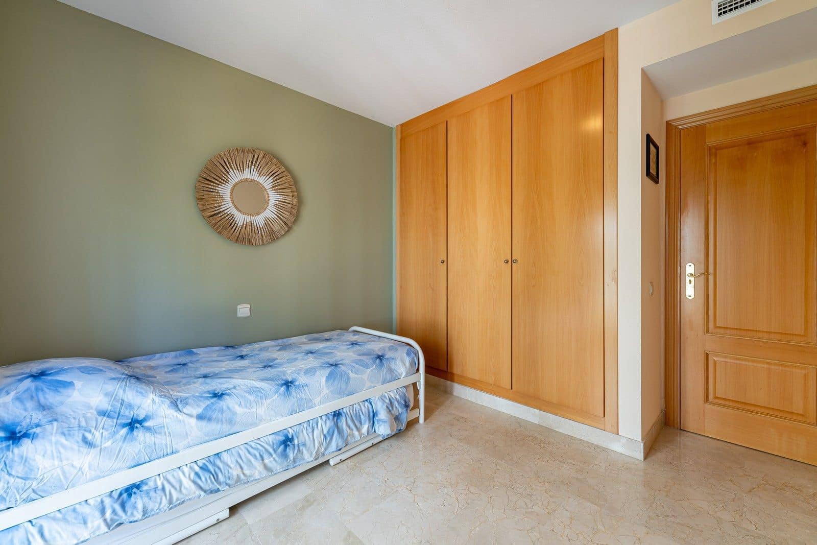 3 bedroom Apartment for sale in Benalmadena Costa - € 491,222 (Ref: 9843537)