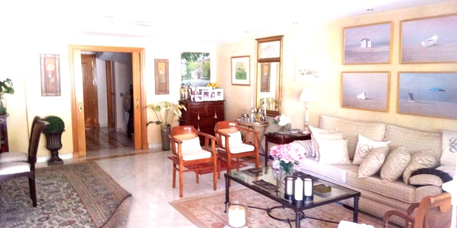 3 sypialnia Dom blizniak na sprzedaż w Golden Mile - 1 600 000 € (Ref: 9843539)
