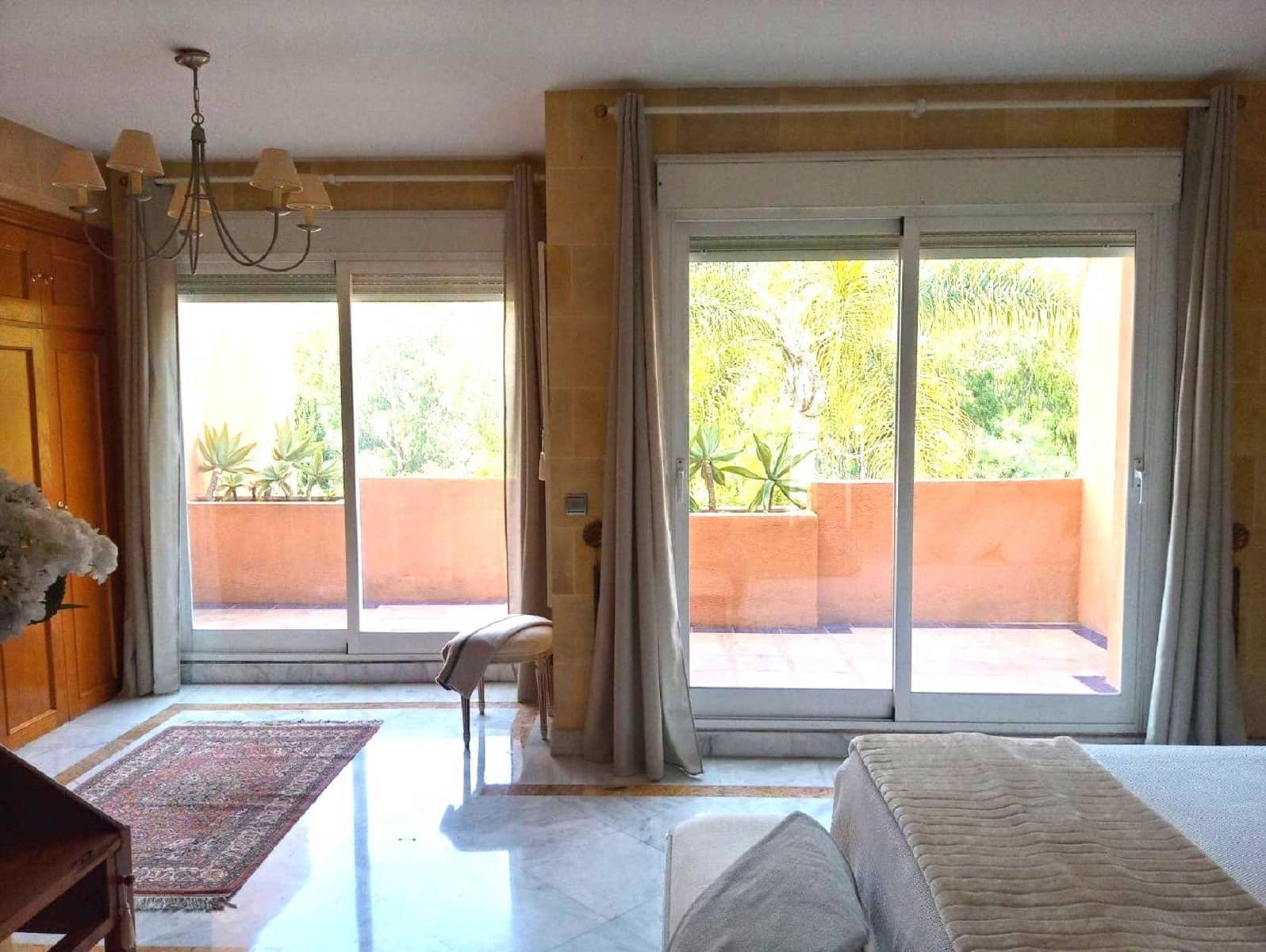 3 sypialnia Dom blizniak na sprzedaż w Golden Mile - 1 600 000 € (Ref: 9843539)
