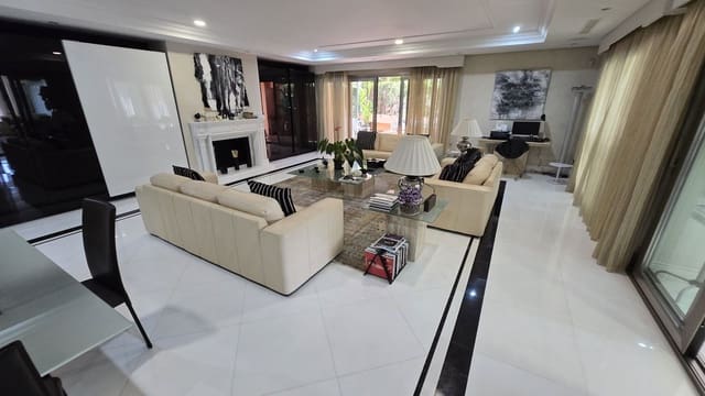 2 camera da letto Appartamento in vendita in Puerto Banus, Marbella - 2.950.000 € (Rif: 9843542)