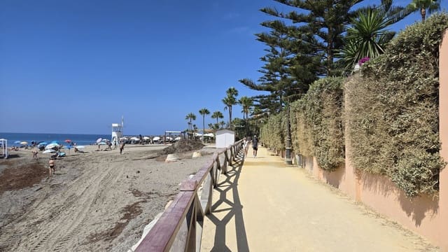 2 camera da letto Appartamento in vendita in Puerto Banus, Marbella - 2.950.000 € (Rif: 9843542)