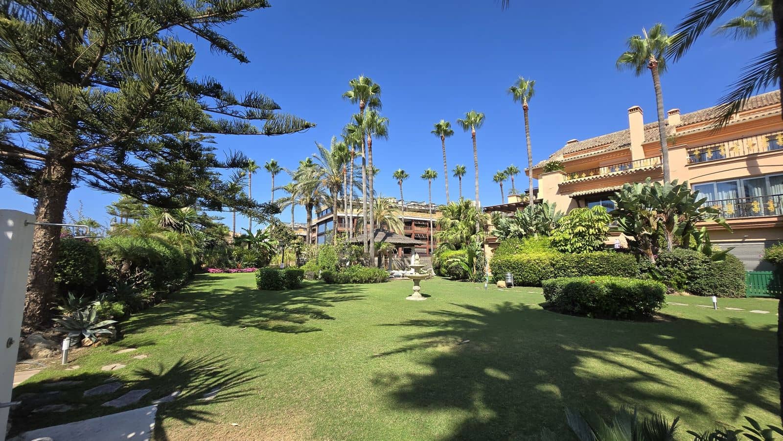 2 camera da letto Appartamento in vendita in Puerto Banus - 2.950.000 € (Rif: 9843542)