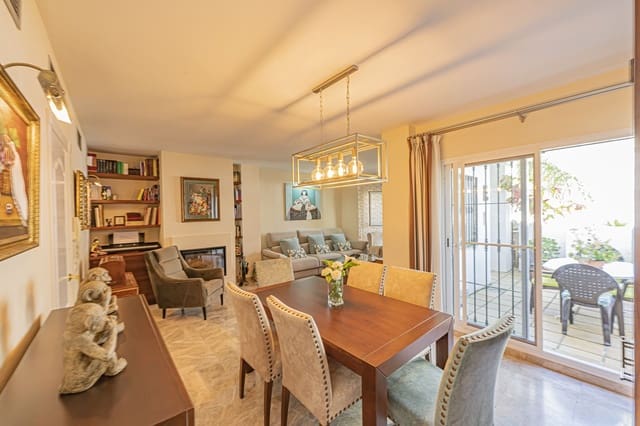 3 camera da letto Appartamento in vendita in Nueva Andalucia, Marbella - 560.000 € (Rif: 9843547)