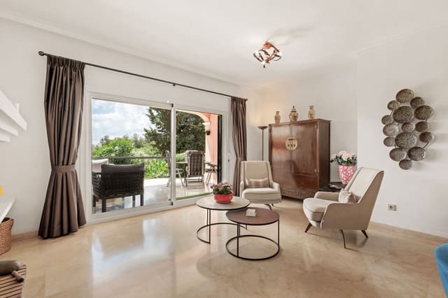 2 Zimmer Apartment zu verkaufen in Cancelada, Estepona - 549.000 € (Ref: 9843550)