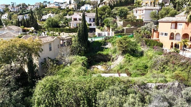 Terreno Non Edificato in vendita in Los Arqueros, Benahavís - 799.000 € (Rif: 9843553)