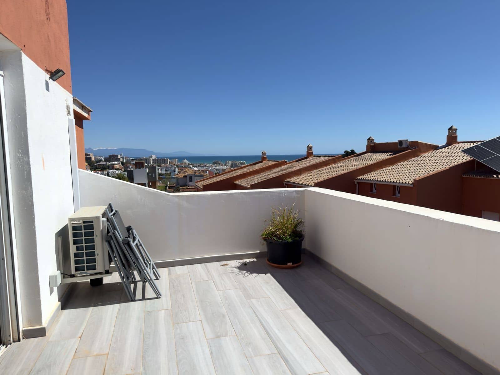 2 bedroom Townhouse for sale in Benalmadena - € 550,000 (Ref: 9843564)