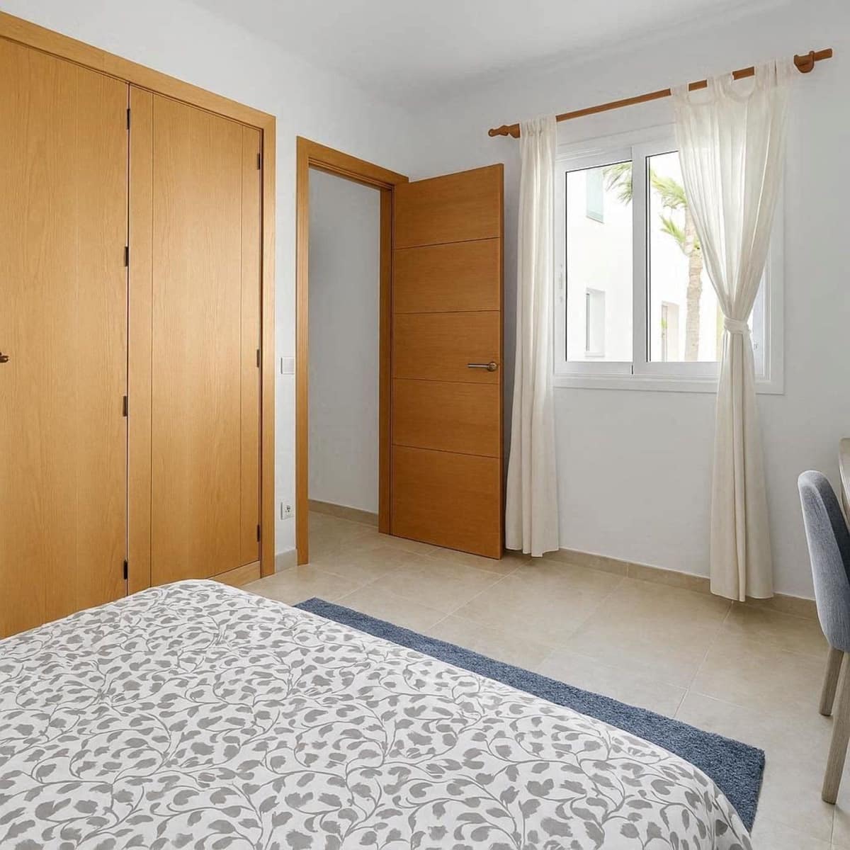 2 bedroom Apartment for sale in San Pedro de Alcantara - € 290,000 (Ref: 9843565)