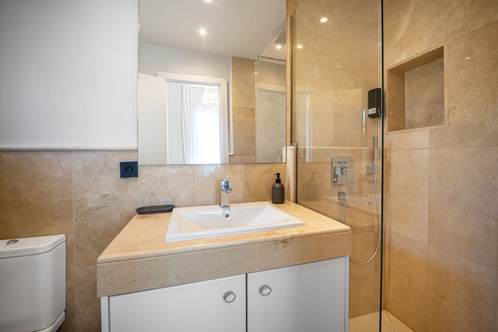 6 quarto Moradia para venda em Nueva Andalucia - 4 250 000 € (Ref: 9843567)