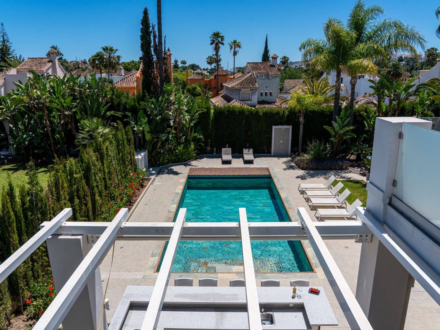 6 quarto Moradia para venda em Nueva Andalucia - 4 250 000 € (Ref: 9843567)
