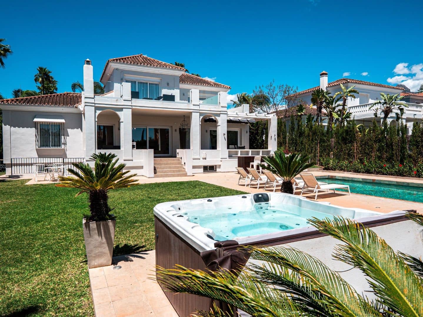 6 quarto Moradia para venda em Nueva Andalucia - 4 250 000 € (Ref: 9843567)