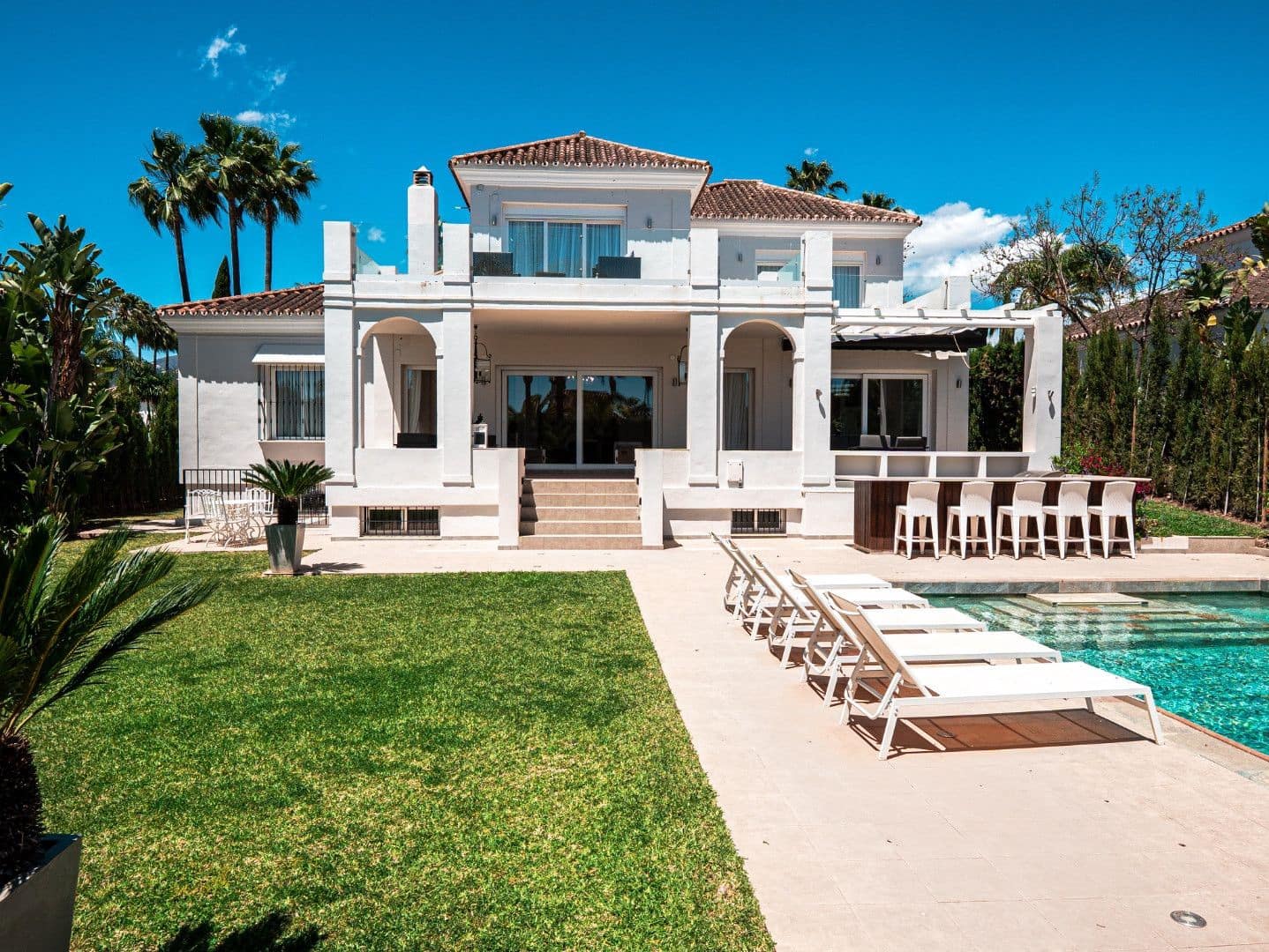 6 quarto Moradia para venda em Nueva Andalucia - 4 250 000 € (Ref: 9843567)