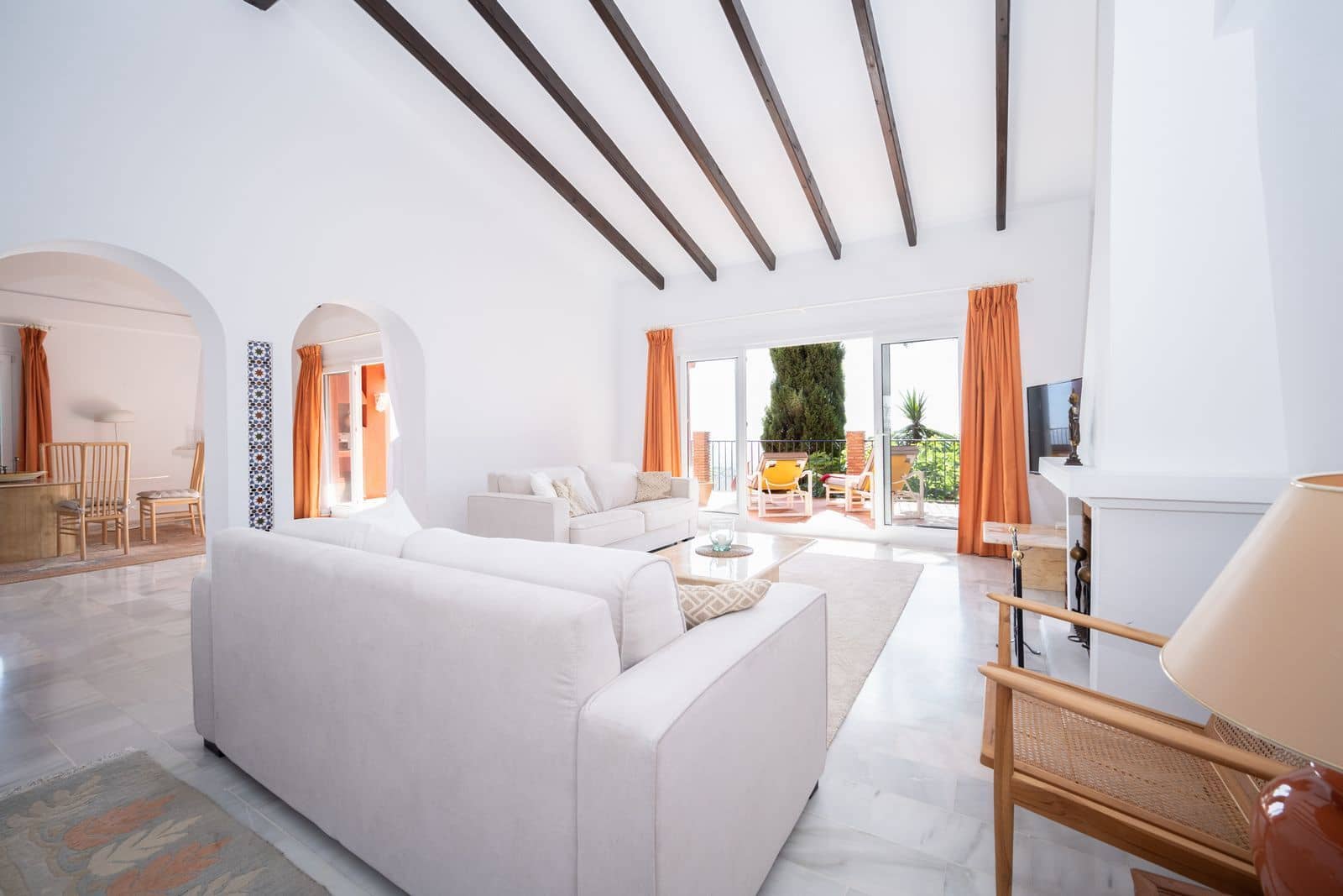 Chalet de 4 habitaciones en Elviria en venta - 850.000 € (Ref: 9843568)