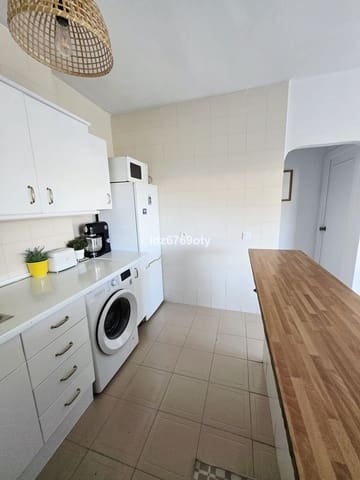 Apartamento de 2 habitaciones en Benalmadena Costa, Benalmádena en venta - 330.000 € (Ref: 9843569)