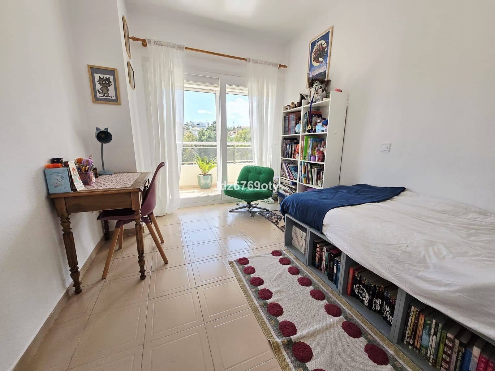 2 bedroom Apartment for sale in Benalmadena Costa - € 330,000 (Ref: 9843569)