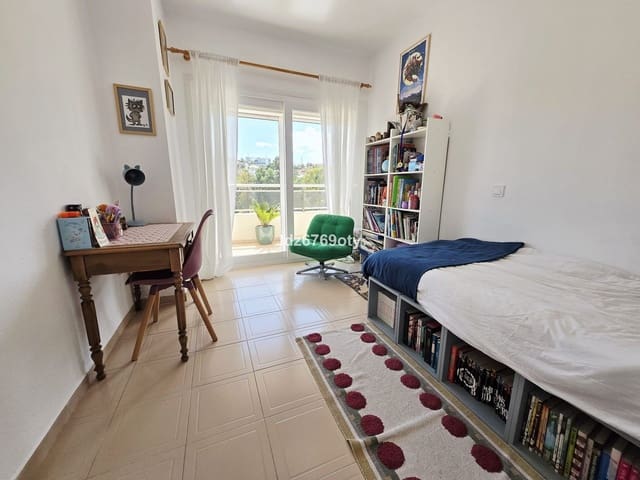 Apartamento de 2 habitaciones en Benalmadena Costa, Benalmádena en venta - 330.000 € (Ref: 9843569)