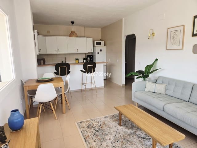 Apartamento de 2 habitaciones en Benalmadena Costa, Benalmádena en venta - 330.000 € (Ref: 9843569)