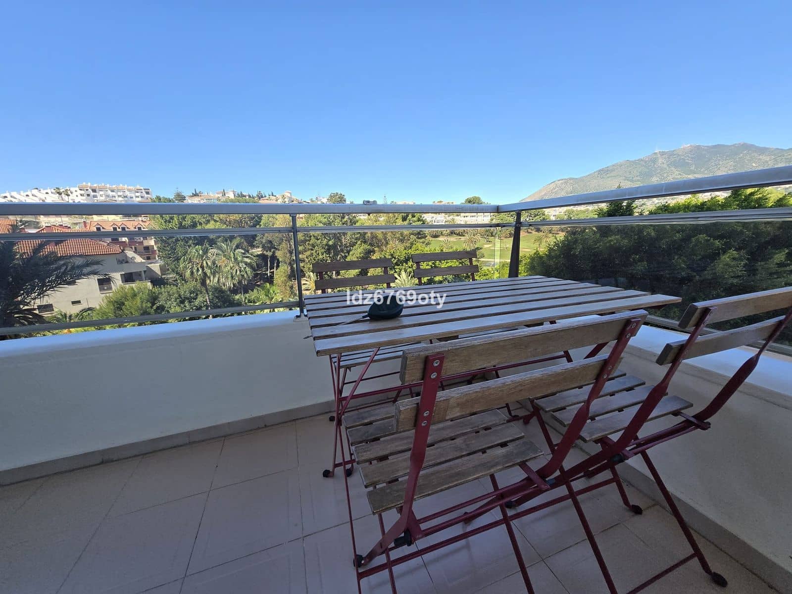 2 bedroom Apartment for sale in Benalmadena Costa - € 330,000 (Ref: 9843569)