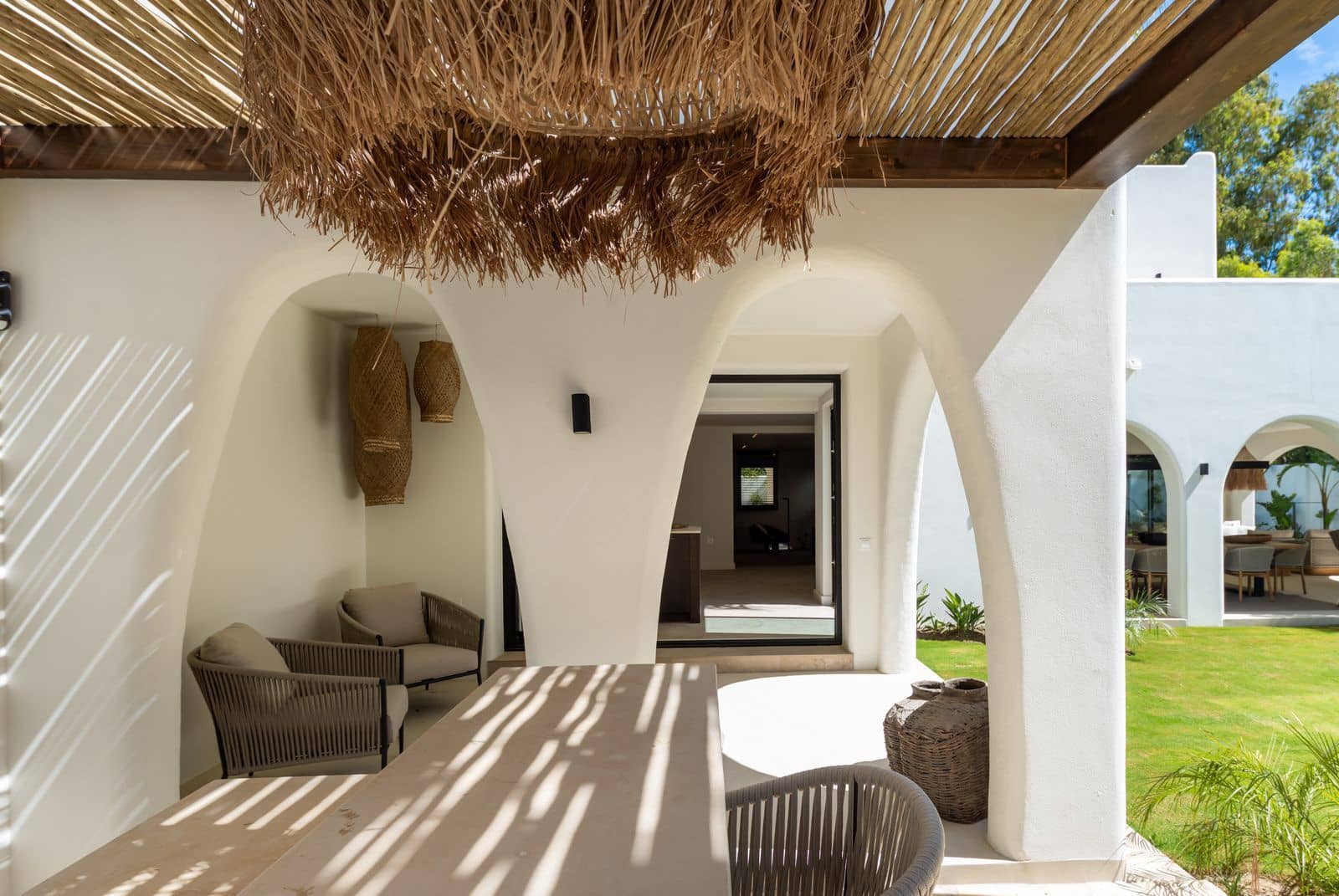 5 bedroom Villa for sale in Guadalmina - € 4,350,000 (Ref: 9843570)