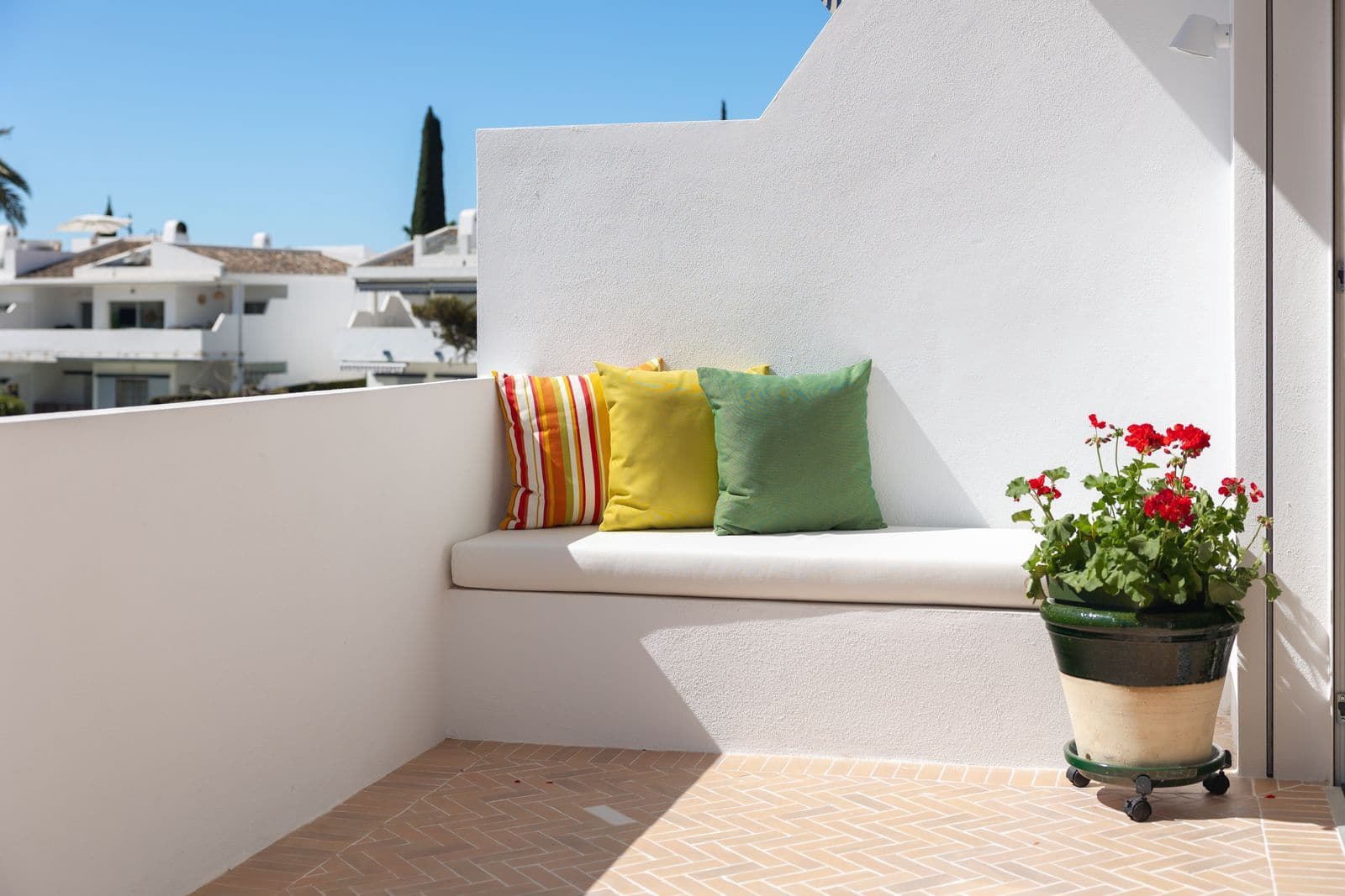 2 Zimmer Penthouse zu verkaufen in Nueva Andalucia - 1.190.000 € (Ref: 9843586)
