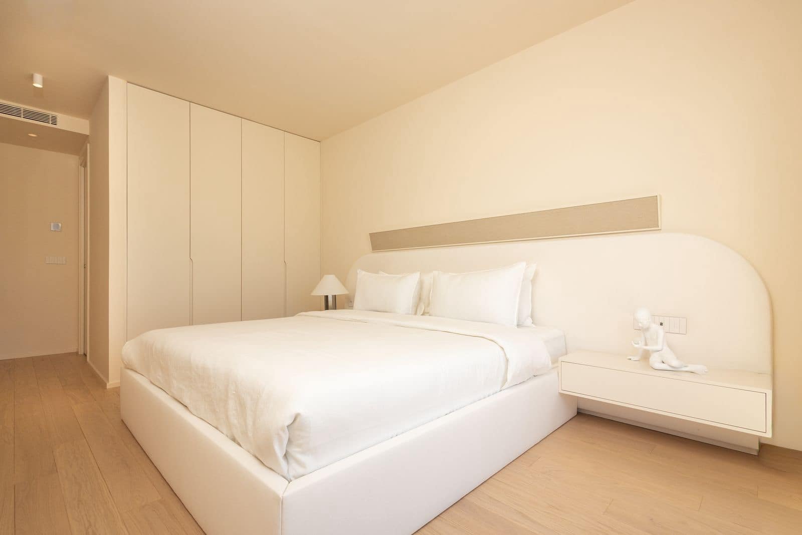 2 Zimmer Penthouse zu verkaufen in Nueva Andalucia - 1.190.000 € (Ref: 9843586)