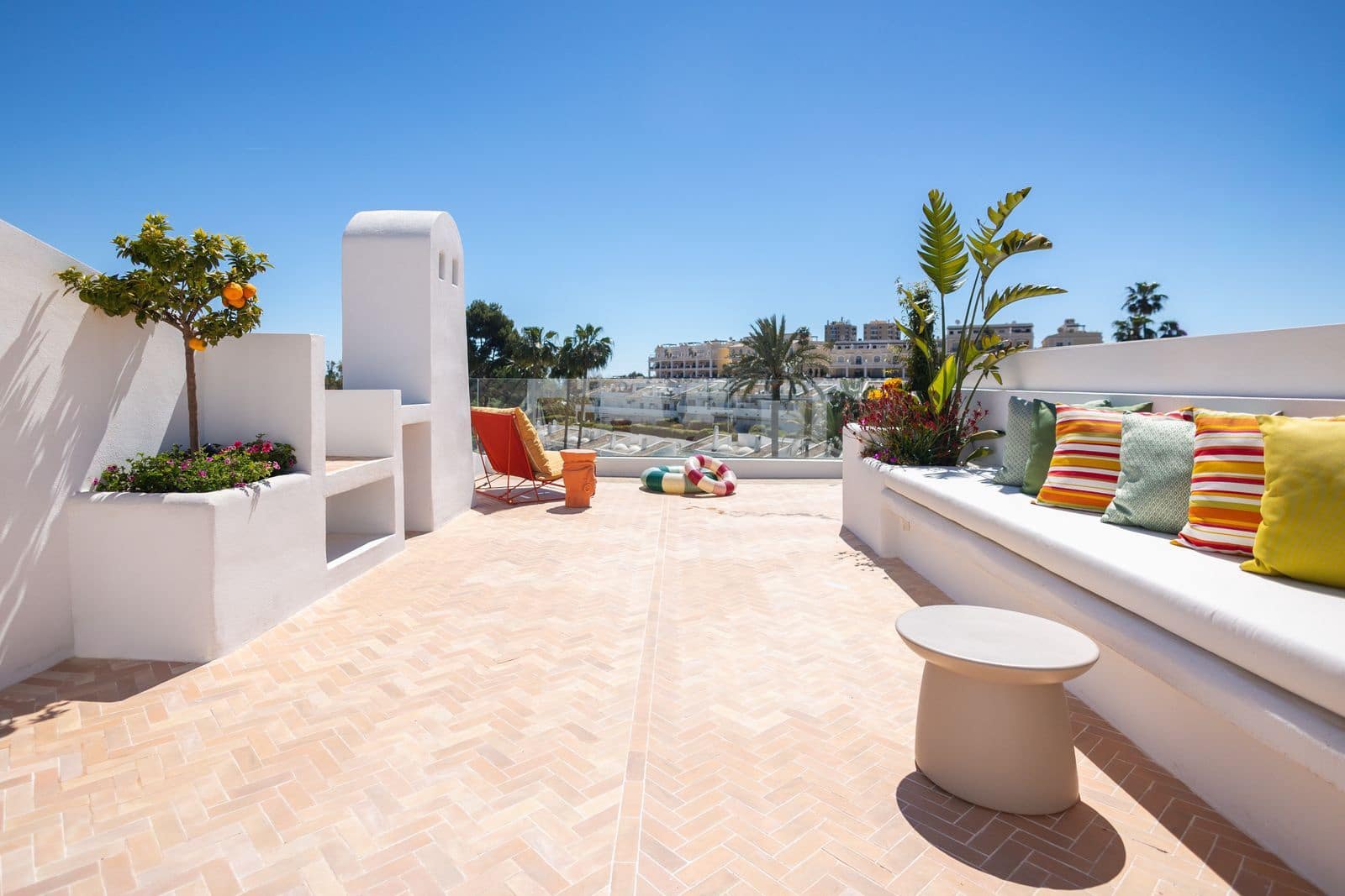 2 Zimmer Penthouse zu verkaufen in Nueva Andalucia - 1.190.000 € (Ref: 9843586)