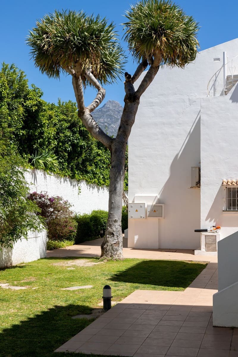 2 Zimmer Penthouse zu verkaufen in Nueva Andalucia - 1.190.000 € (Ref: 9843586)