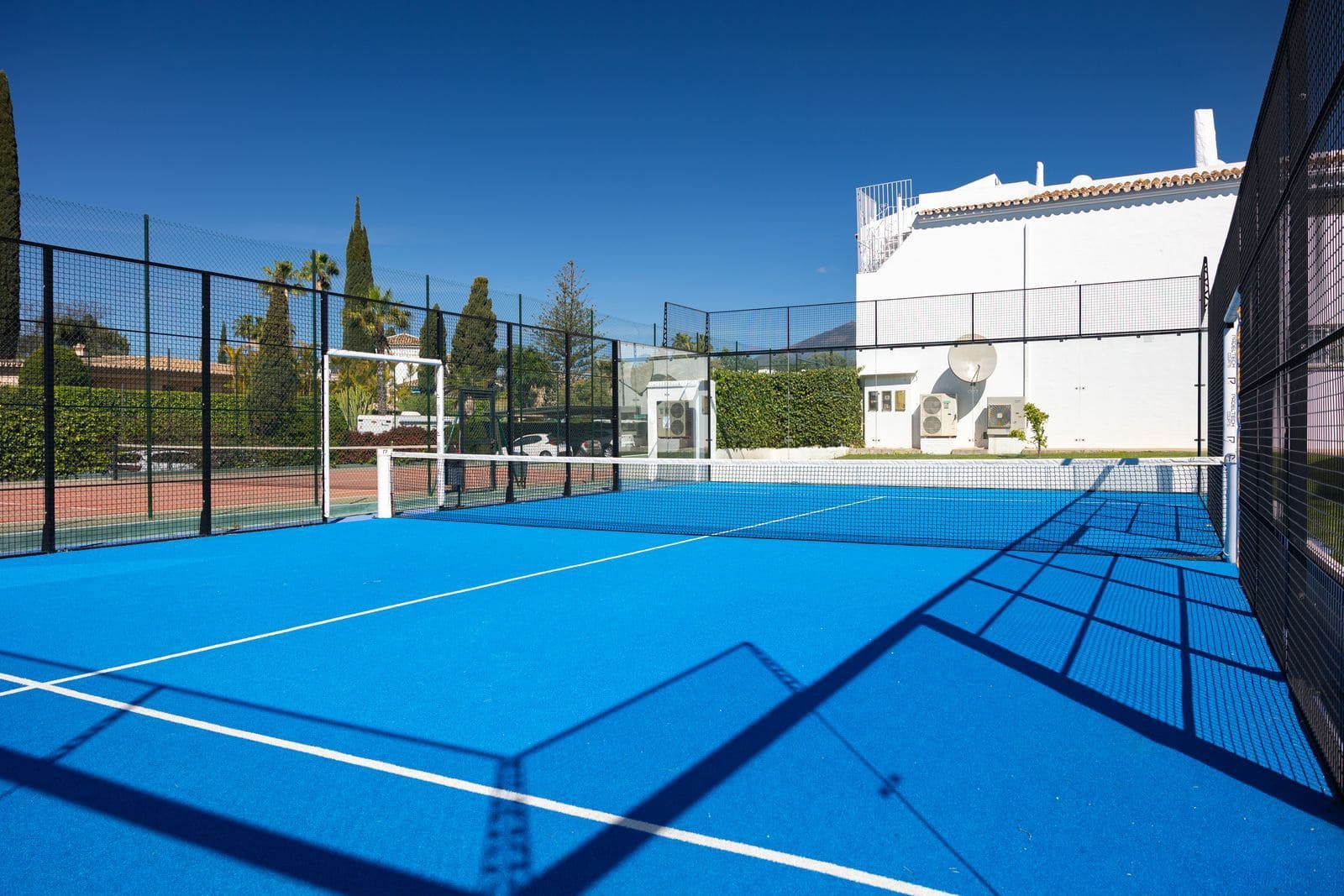2 Zimmer Penthouse zu verkaufen in Nueva Andalucia - 1.190.000 € (Ref: 9843586)
