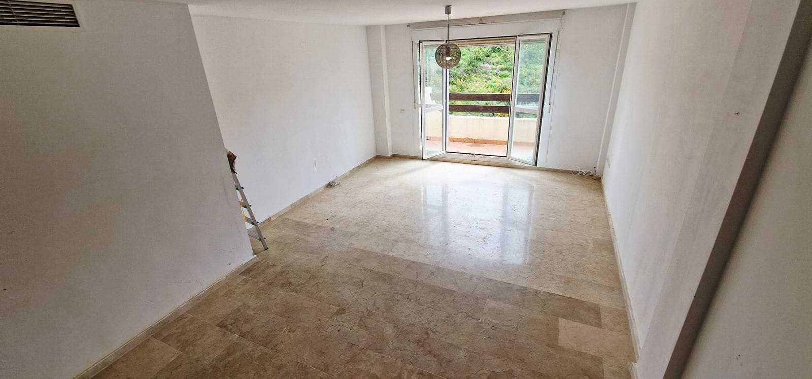 3 soveværelse Penthouse til salg i Manilva - € 310.000 (Ref: 9843587)
