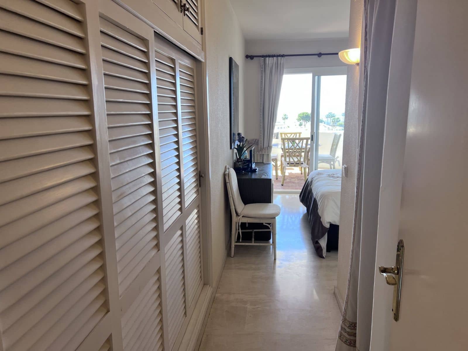 2 bedroom Apartment for sale in Calahonda - € 410,000 (Ref: 9843594)
