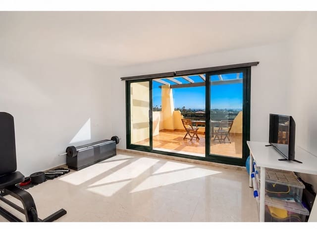 3 soverom Penthouse til salgs i Selwo, Estepona - € 530 000 (Ref: 9843596)