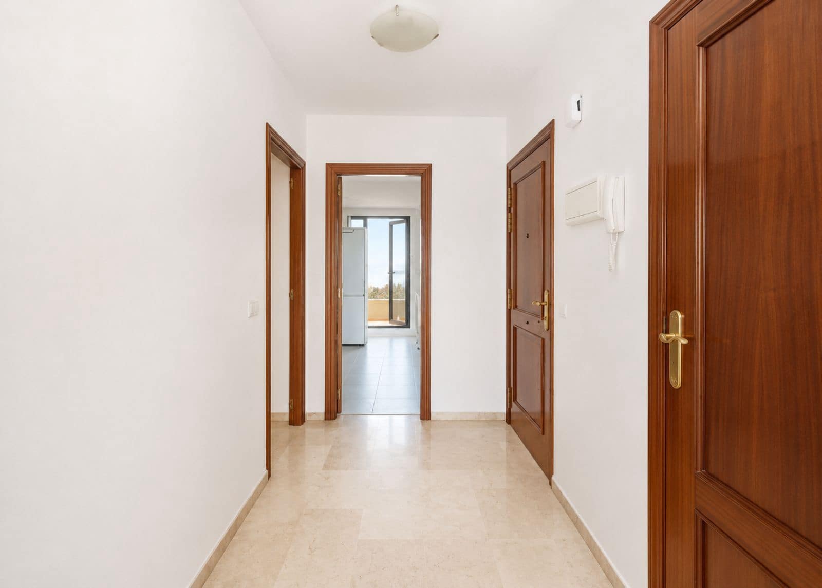 3 bedroom Penthouse for sale in New Golden Mile - € 530,000 (Ref: 9843596)