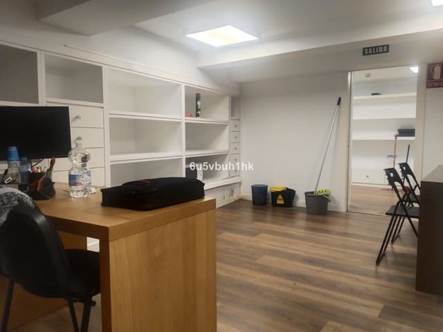 Restaurant/Bar til salg i Centro, Málaga by - € 1.600.000 (Ref: 9843598)