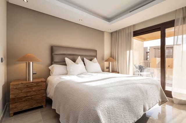 4 soverom Penthouse til salgs i Estepona - € 950 000 (Ref: 9843599)