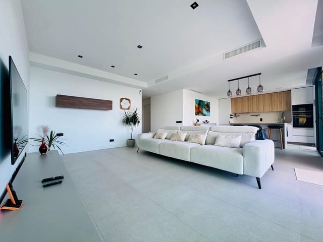 3 soverom Penthouse til salgs i Marbella - € 1 350 000 (Ref: 9843600)
