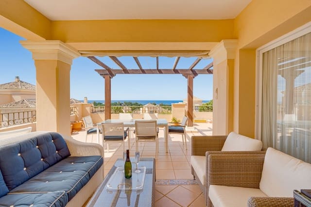 4 chambre Penthouse à vendre à Elviria, Marbella - 1 495 000 € (Ref: 9843601)