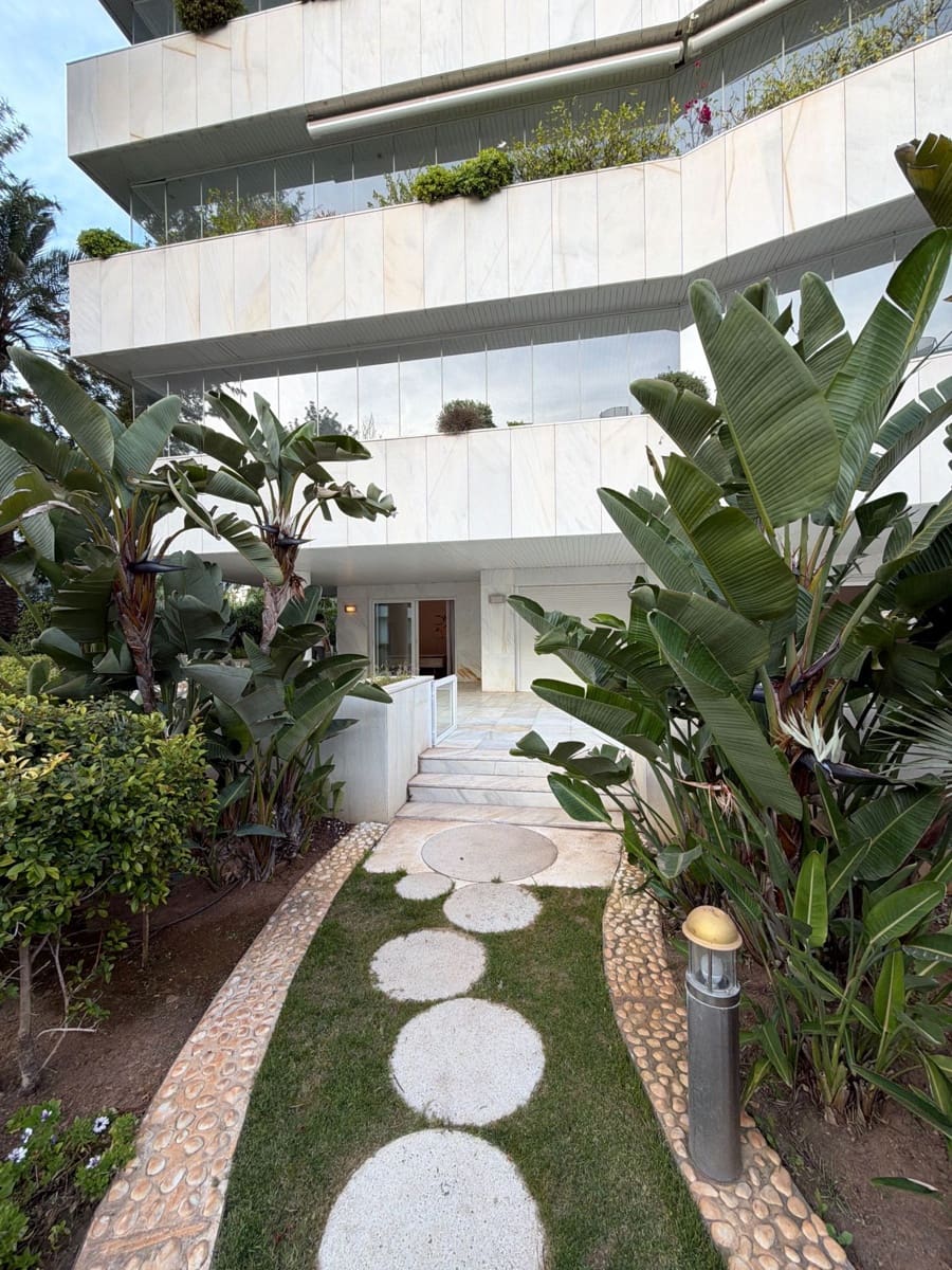 3 camera da letto Appartamento in vendita in Puerto Banus - 1.850.000 € (Rif: 9851365)